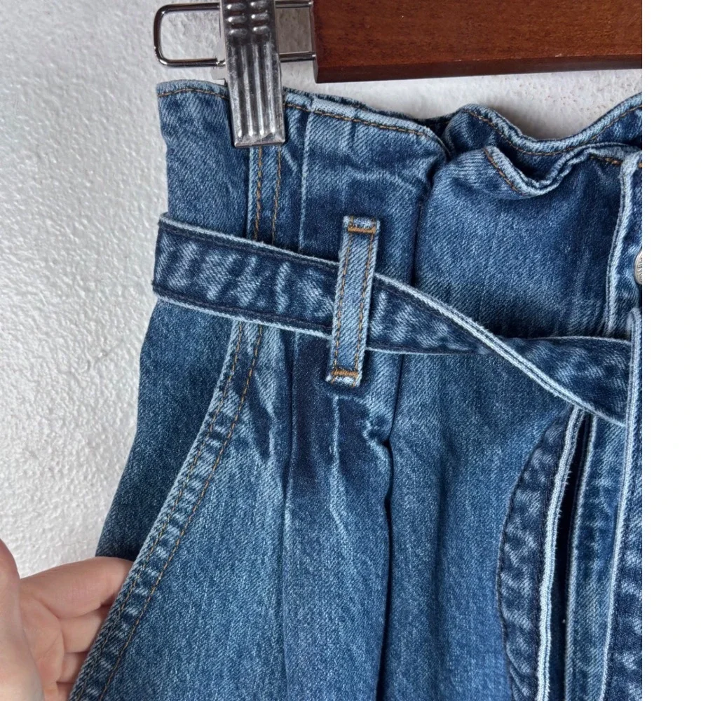 Abercrombie & Fitch Mom Jean Womens 26/2R‎ Blue Paperbag Waist Belted Straight